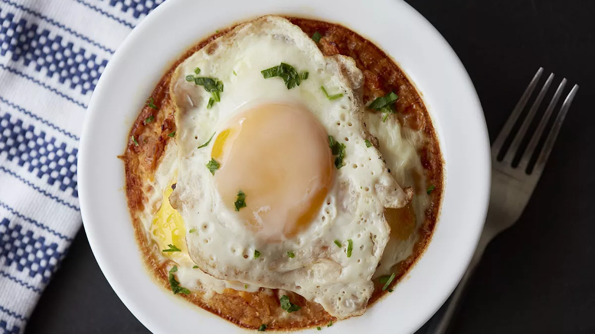 Baked sweet potato hash with egg