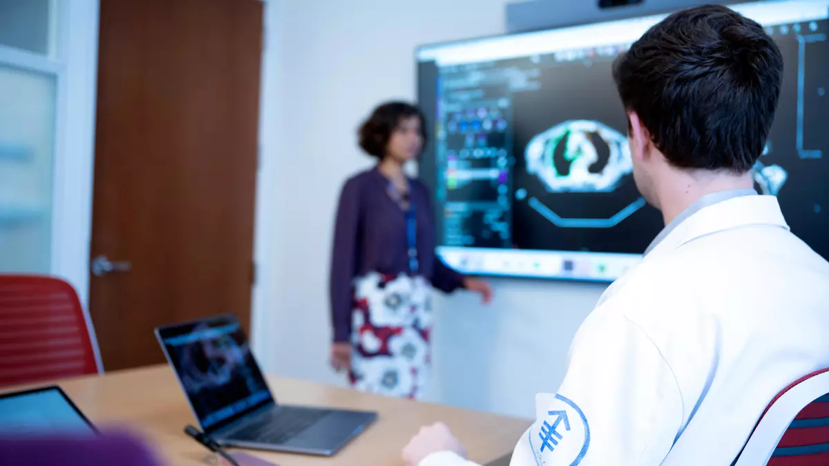 Presentation featuring a digital imaging study